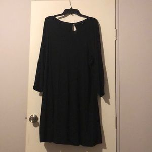 Black long sleeve dress